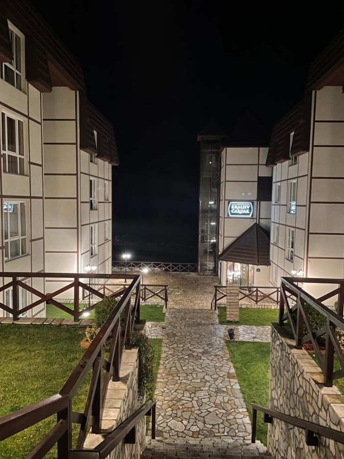 Apartman 33 Kraljevi Cardaci โคเปานิก ภายนอก รูปภาพ